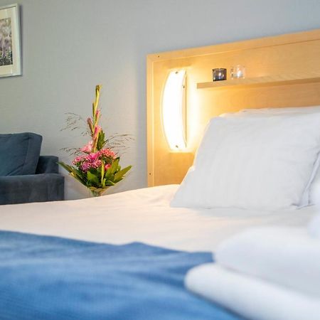 Hotel Uusikuu Миккели Экстерьер фото