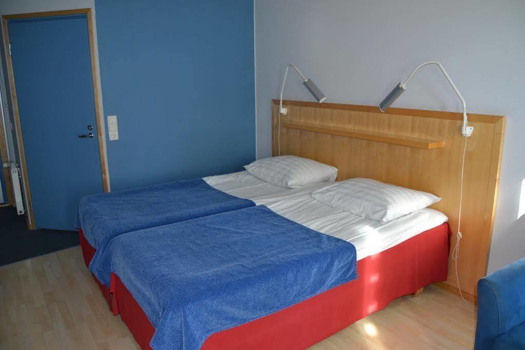 Hotel Uusikuu Миккели Экстерьер фото